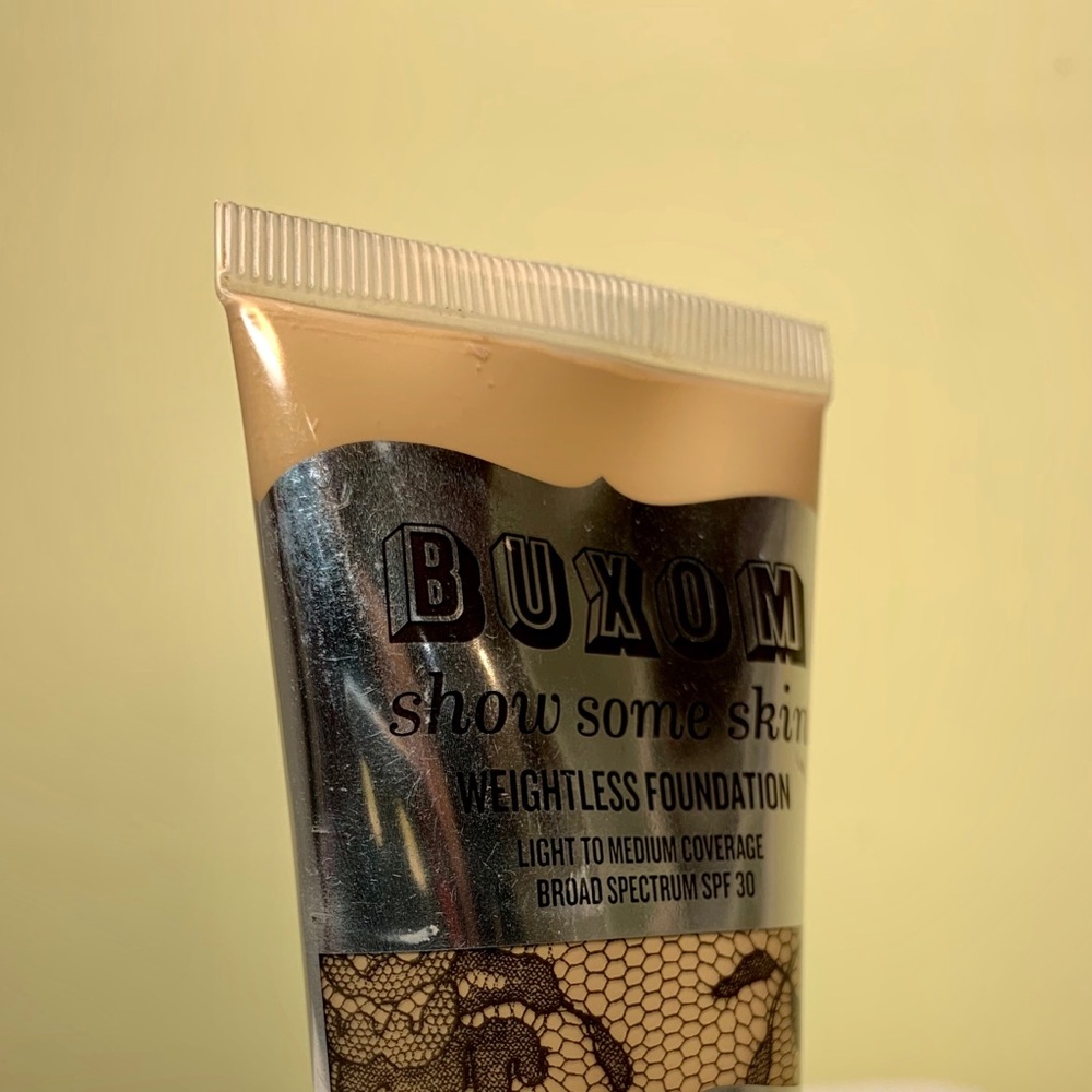 Buxom ‘discontinued’ Show Some Skin Foundation